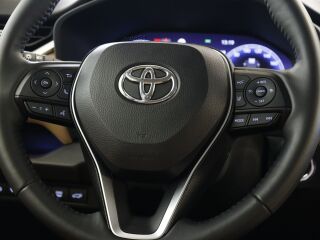 Toyota RAV4 Premium 131кВ
