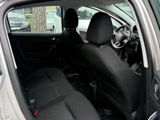 Peugeot 208 1.2 81кВ