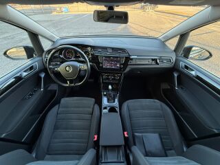 Volkswagen Touran Highline Facelift 2.0 R4 TDI 140кВ