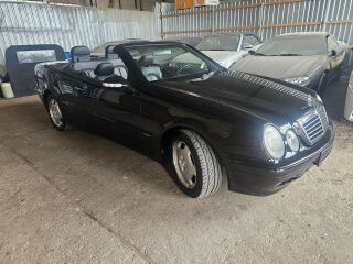 Mercedes-Benz CLK 200 ELEGANCE 2.0