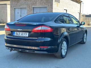 Ford Mondeo Long 2.0 R4 107kW