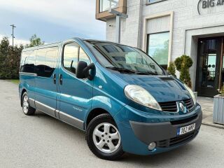 Renault Trafic Long passenger FAMILY 2.0 84кВ