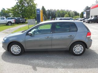 Volkswagen Golf Style 1.6 TDI 77кВ