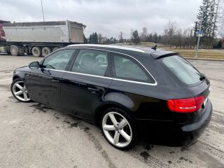 Audi A4 TFSI S-Line 1.8 88kW