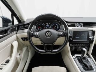 Volkswagen Passat Highline 1.8 132kW