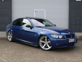 BMW 330 M-pakett 3.0 220кВ