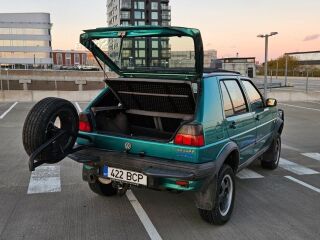 Volkswagen Golf Country 1.8 72кВ