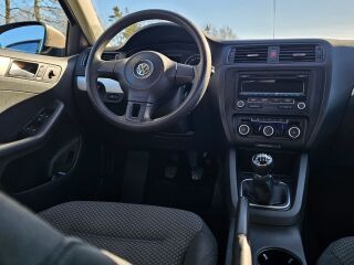 Volkswagen Jetta 1.2 77kW