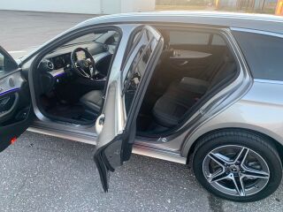 Mercedes-Benz E 300 de 4MATIC AMG pakett 2.0 143kW