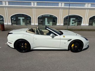 Ferrari California T er 3.9 V8 412kW