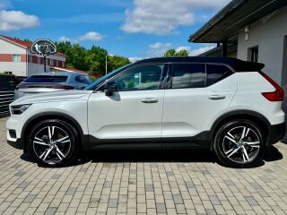 Volvo XC40 R Design 2.0 110kW