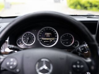 Mercedes-Benz E 300 CDI BLUETEC HYBRID 2.2 150kW
