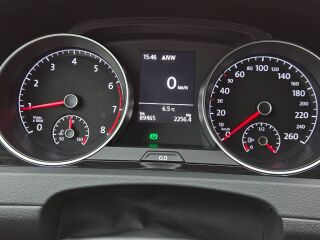 Volkswagen Golf 1.5 96kW