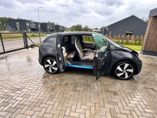 BMW i3 75кВ