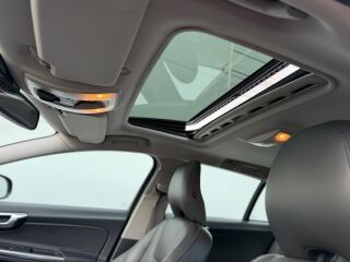 Volvo V60 SUMMUM D3 2.0 120кВ