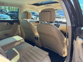 Volkswagen Passat Highline 1.4 118kW