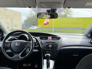 Honda Civic 1.8 104kW