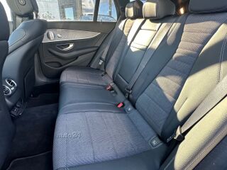 Mercedes-Benz E 300 de T AMG 2.0 143kW