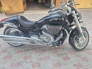 Suzuki VZR 1800 92kW