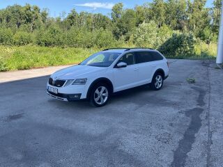Skoda Octavia Scout 2.0 135кВ