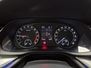 Skoda Octavia Combi Ambition 2.0 85кВ