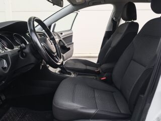 Volkswagen Golf BlueMotion Comfortline Facelift 1.4 R4 TGI 81kW