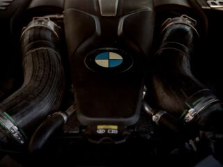 BMW 750 xDrive 4x4 4.4 330kW