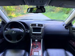 Lexus IS 250 Premium Mark&Levinson 2.5 V6 153kW