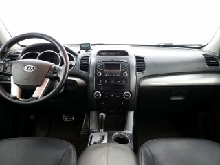 Kia Sorento Luxury 4x4 ATM 2.2 CRDi 145кВ