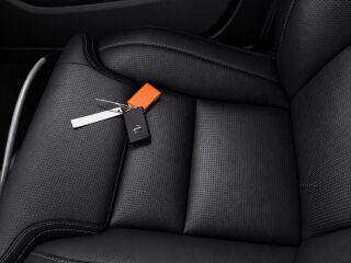Volvo V60 Plus Dark R-Design Intelli Safe Luxury MY23 T8 Recharge Twin Engine Plug-in-Hybrid 335кВ