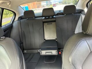 BMW 530 3.0 195kW