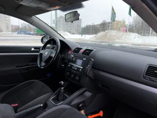 Volkswagen Golf 1.9 R4 TDI 77kW