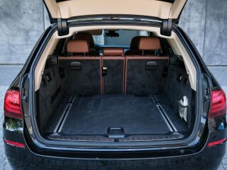 BMW 530 Facelift Touring X-Drive Comfort Pano 3.0 190кВ