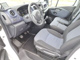 Opel Vivaro Long 1.6 89kW