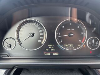 BMW 530 3.0 R6 190kW