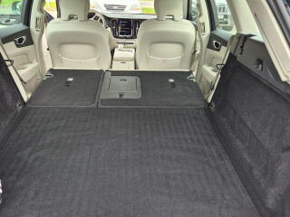 Volvo XC60 Inscription AWD 2.0 145кВ