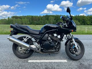 Yamaha FZS 600 R4 49kW