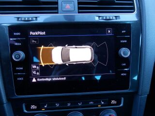 Volkswagen Golf 1.0 81kW