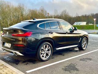 BMW X4 xDrive30i 2.0 185kW