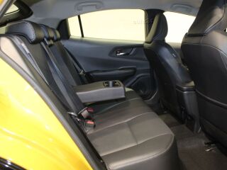 Toyota Prius Plug-in Hybrid Premium Solar 2.0 111кВ