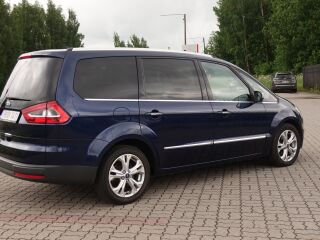 Ford Galaxy TITANIUM 2.0 R4 103kW
