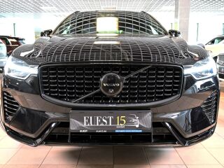 Volvo XC60 AWD T6 H&K BLACK EDITION XENIUM INTELLI PRO 2.0 T6 Plug-in LONG RANGE 293kW