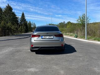 Lexus IS 300h F-Sport look 2.5 133kW