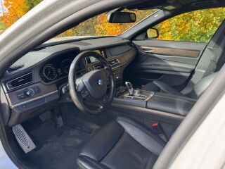BMW 740 LI M-Pakett 3.0 R 6 235kW