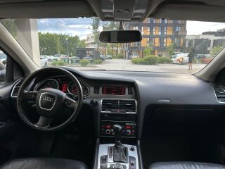 Audi Q7 Comfortline Quattro 3.0 V6 TDI 171kW