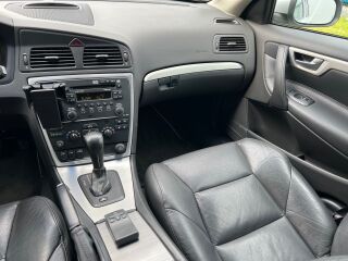 Volvo V70 Facelift 4WD 2.4 D5 136kW