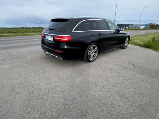 Mercedes-Benz E 220 AMG-Line Burmester Widescreen 2.0 143kW