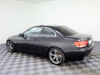 BMW 330 Cabrio ATM 3.0 D 170кВ