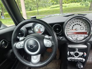 MINI Cooper 1.6 88kW