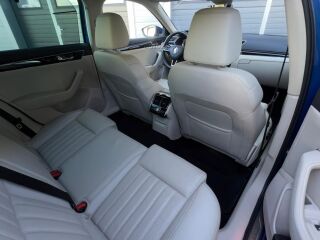 Skoda Superb Laurin & Klement Adventure Edition 2.0 R4 TDI 140kW